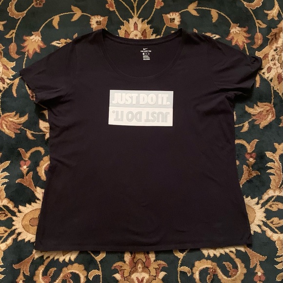 🏃 NIKE JUST DO IT FLIPPED BOX LOGO SHORT SLEEVE BLACK T-SHIRT - SIZE XXL 🏃‍♂️ - Picture 1 of 7